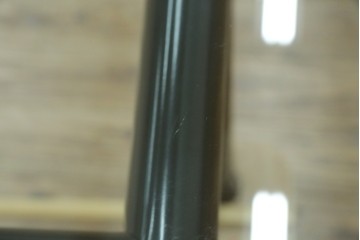 中古　美品　Cassina(カッシーナ)　LC6　スタイリッシュなガラストップのダイニングテーブル　定価約110万円　(R-086414)