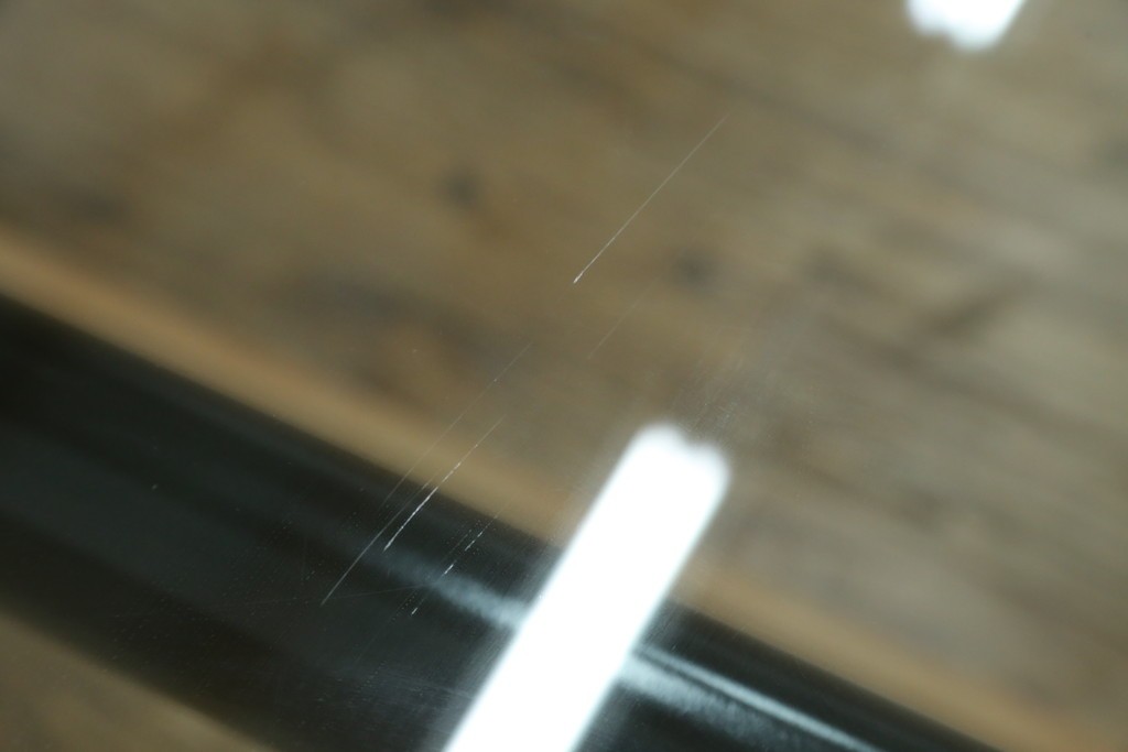 中古　美品　Cassina(カッシーナ)　LC6　スタイリッシュなガラストップのダイニングテーブル　定価約110万円　(R-086414)