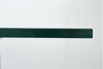 中古　美品　Cassina(カッシーナ)　LC6　スタイリッシュなガラストップのダイニングテーブル　定価約110万円　(R-086414)