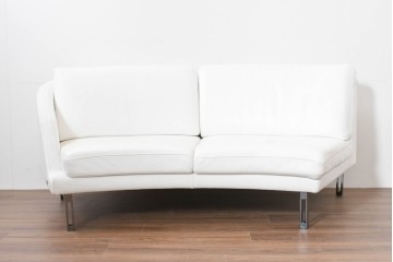 中古　KELVIN GIORMANI(ケルビン・ジョルマーニ)　本革　流れるような曲線が美しいカーブソファ　定価約38万円　(R-086415)