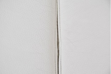 中古　KELVIN GIORMANI(ケルビン・ジョルマーニ)　本革　流れるような曲線が美しいカーブソファ　定価約38万円　(R-086415)