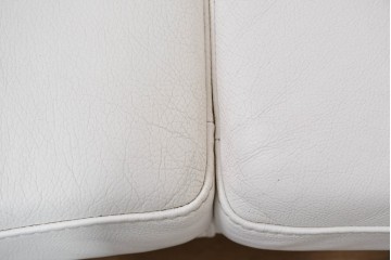 中古　KELVIN GIORMANI(ケルビン・ジョルマーニ)　本革　流れるような曲線が美しいカーブソファ　定価約38万円　(R-086415)