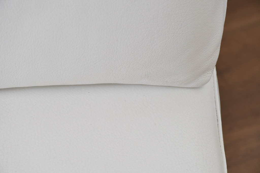 中古　KELVIN GIORMANI(ケルビン・ジョルマーニ)　本革　流れるような曲線が美しいカーブソファ　定価約38万円　(R-086415)