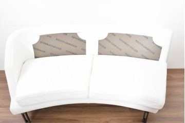 中古　KELVIN GIORMANI(ケルビン・ジョルマーニ)　本革　流れるような曲線が美しいカーブソファ　定価約38万円　(R-086415)