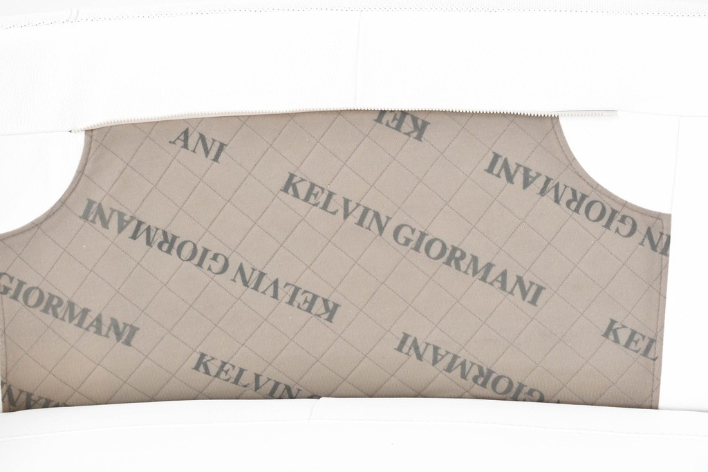 中古　KELVIN GIORMANI(ケルビン・ジョルマーニ)　本革　流れるような曲線が美しいカーブソファ　定価約38万円　(R-086415)