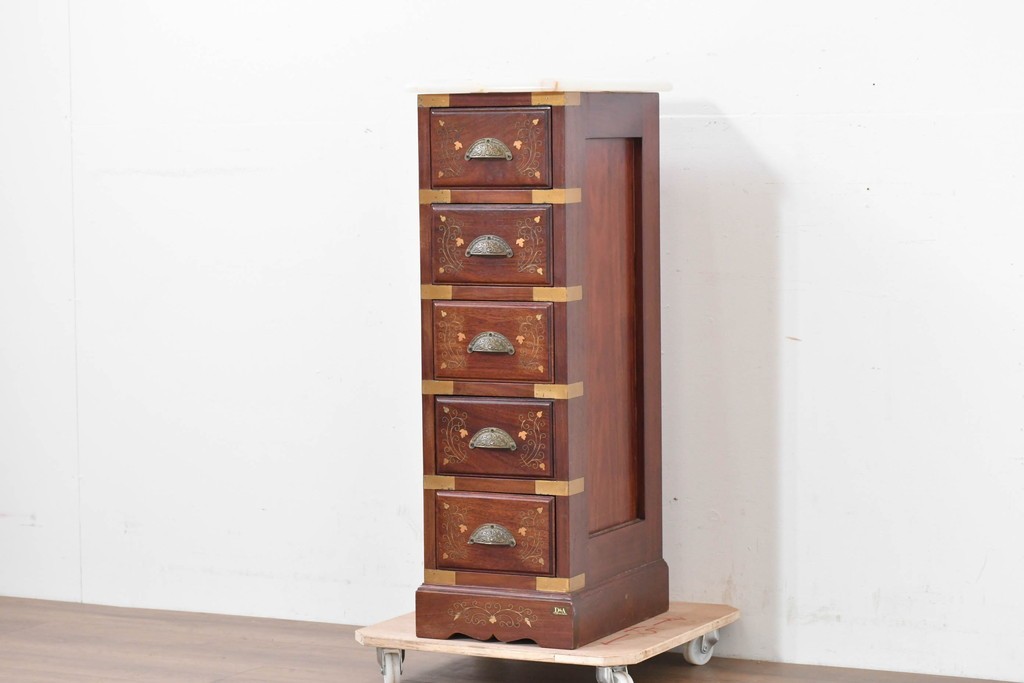 和製ヴィンテージ　希少な廃番品　吉川商事(D&A YOSHIKAWA)　天板大理石　可愛らしい象嵌入りのサイドチェスト　(R-086416)