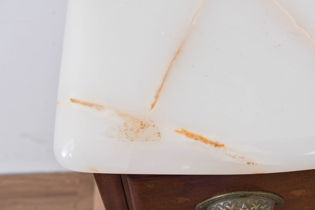 和製ヴィンテージ　希少な廃番品　吉川商事(D&A YOSHIKAWA)　天板大理石　可愛らしい象嵌入りのサイドチェスト　(R-086416)