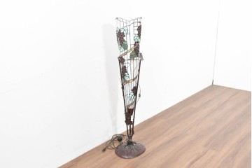 中古　立体的な葡萄モチーフが目を引くステンドグラスのフロアスタンド　(R-086418)