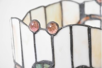 中古　立体的な葡萄モチーフが目を引くステンドグラスのフロアスタンド　(R-086419)