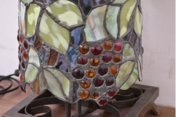 中古　葡萄モチーフのステンドグラスが美しいハンギングフロアスタンド　定価約18万円　(R-086420)