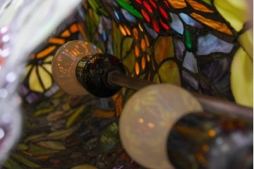 中古　葡萄モチーフのステンドグラスが美しいハンギングフロアスタンド　定価約18万円　(R-086420)