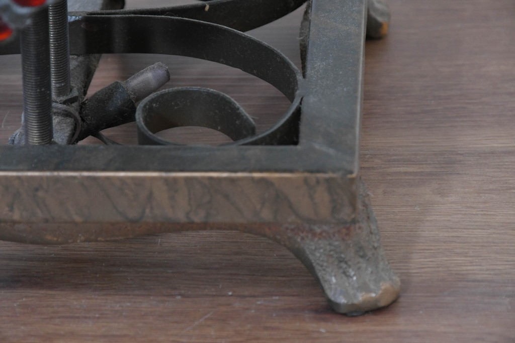 中古　葡萄モチーフのステンドグラスが美しいハンギングフロアスタンド　定価約18万円　(R-086420)