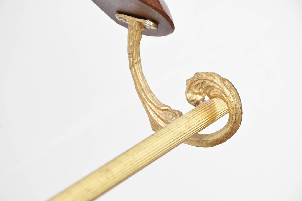 中古　高級品　イタリア製　ゴールドカラーが上品なトレー付きバレットスタンド　(R-086422)