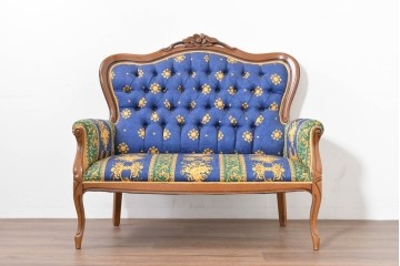 中古　ヨーロッパ高級輸入品　希少デザインの生地を使用したセティ　定価約32万円　(R-086423)