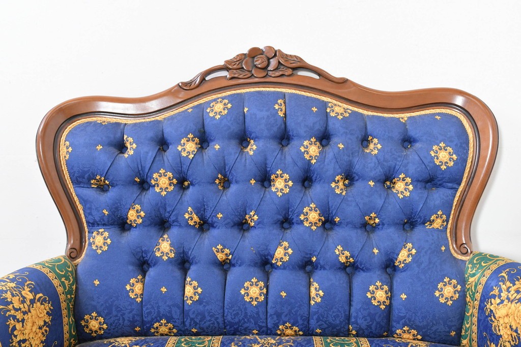 中古　ヨーロッパ高級輸入品　希少デザインの生地を使用したセティ　定価約32万円　(R-086423)