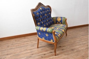 中古　ヨーロッパ高級輸入品　希少デザインの生地を使用したセティ　定価約32万円　(R-086423)