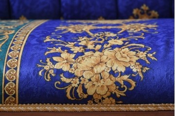 中古　ヨーロッパ高級輸入品　希少デザインの生地を使用したセティ　定価約32万円　(R-086423)