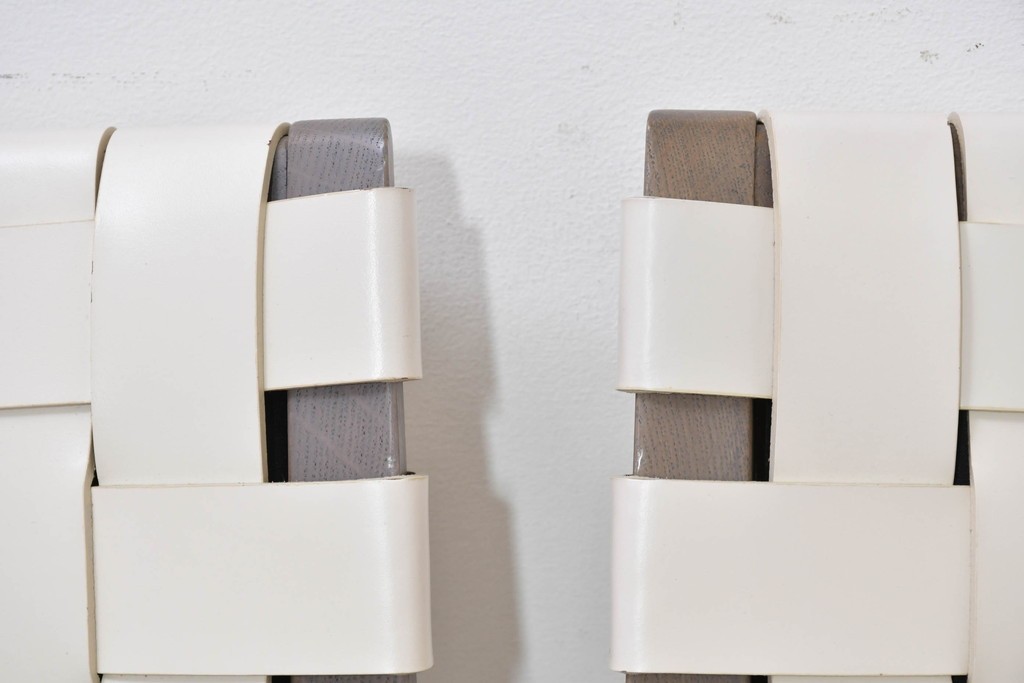 中古　arflex(アルフレックス)　TINA 10(ティナ)　白革テープを編み込んだアームレスチェア4脚セット　定価(4脚合計)約85万3千円　(R-086424)