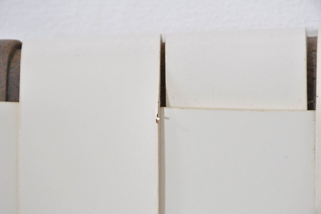 中古　arflex(アルフレックス)　TINA 10(ティナ)　白革テープを編み込んだアームレスチェア4脚セット　定価(4脚合計)約85万3千円　(R-086424)