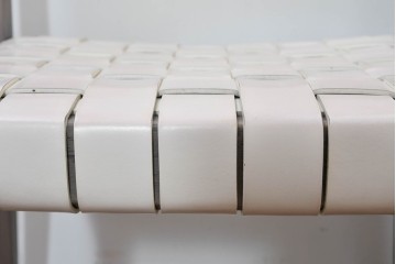 中古　arflex(アルフレックス)　TINA 10(ティナ)　白革テープを編み込んだアームレスチェア4脚セット　定価(4脚合計)約85万3千円　(R-086424)