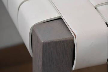 中古　arflex(アルフレックス)　TINA 10(ティナ)　白革テープを編み込んだアームレスチェア4脚セット　定価(4脚合計)約85万3千円　(R-086424)