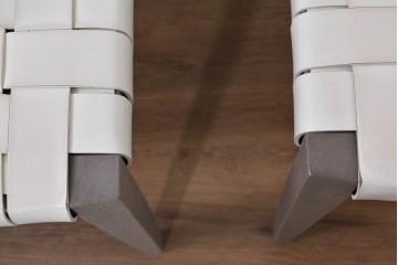 中古　arflex(アルフレックス)　TINA 10(ティナ)　白革テープを編み込んだアームレスチェア4脚セット　定価(4脚合計)約85万3千円　(R-086424)