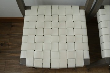 中古　arflex(アルフレックス)　TINA 10(ティナ)　白革テープを編み込んだアームレスチェア4脚セット　定価(4脚合計)約85万3千円　(R-086424)