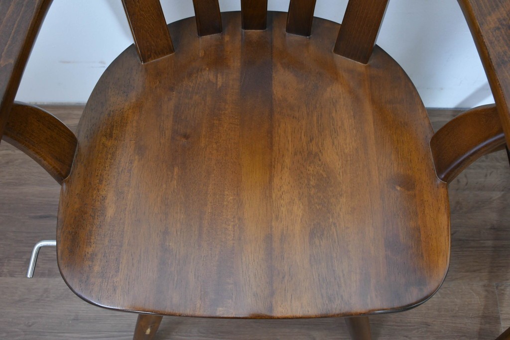 中古　美品　カリモク家具(karimoku)　コロニアルシリーズ　CC1834NK　回転式アームチェア4脚セット　定価(4脚合計)約26万円　(R-086426)