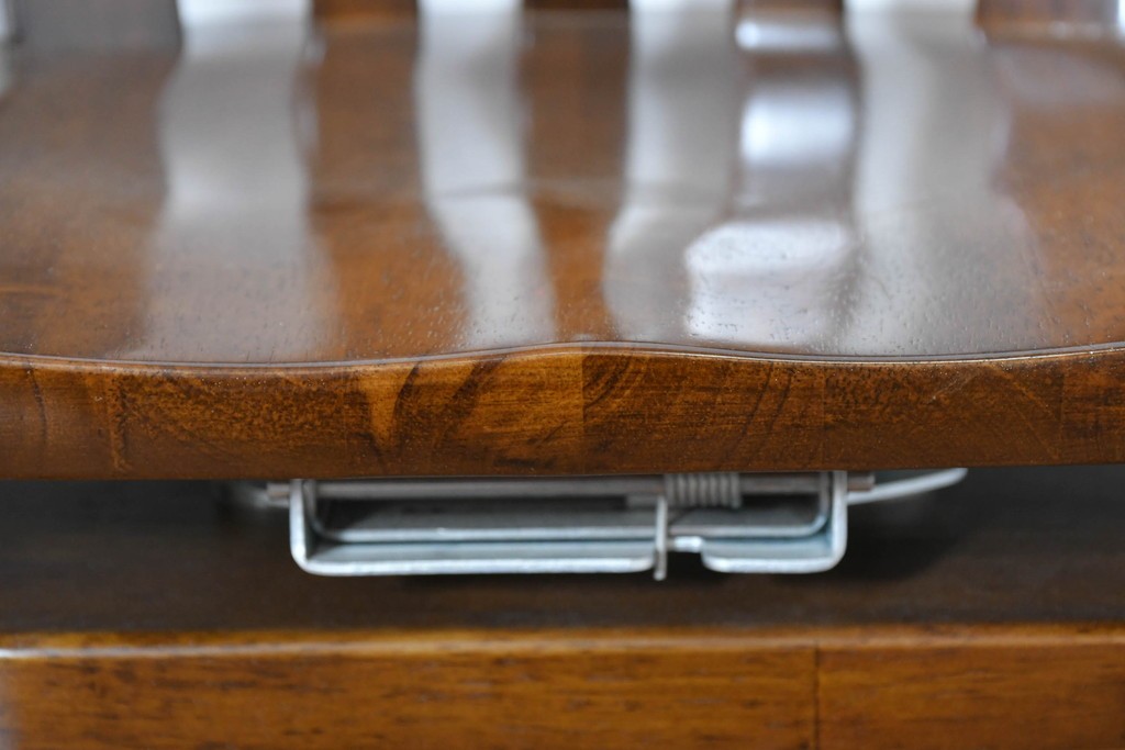 中古　美品　カリモク家具(karimoku)　コロニアルシリーズ　CC1834NK　回転式アームチェア4脚セット　定価(4脚合計)約26万円　(R-086426)