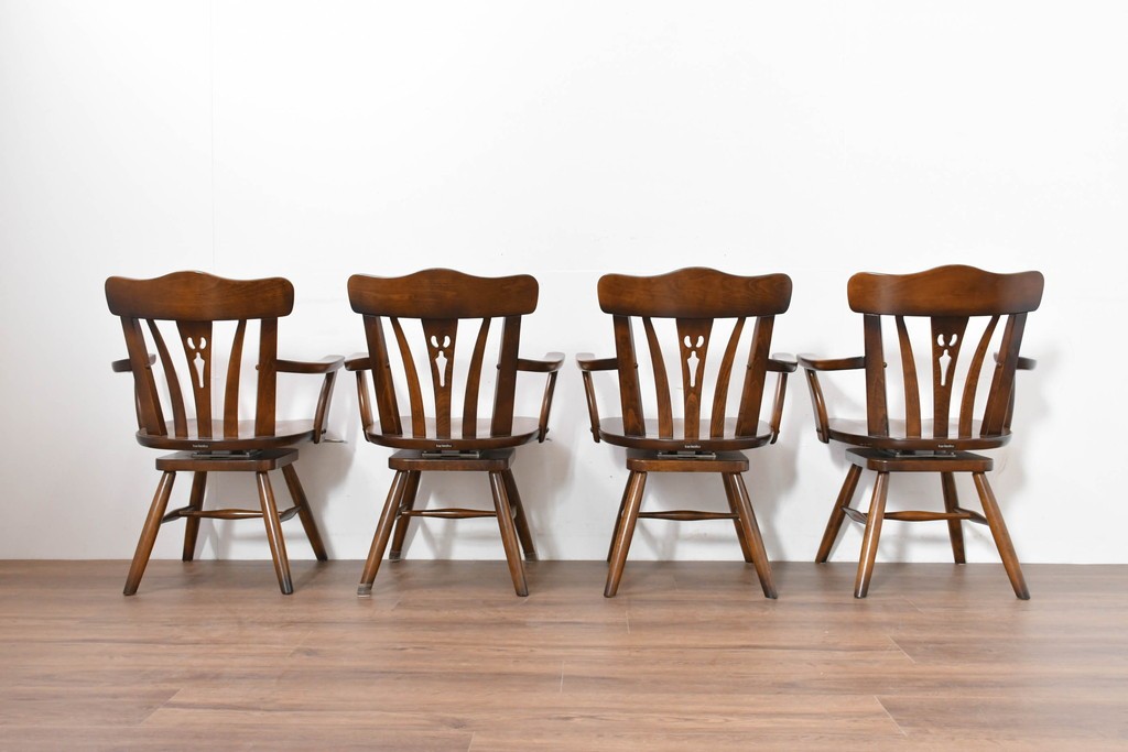 中古　美品　カリモク家具(karimoku)　コロニアルシリーズ　CC1834NK　回転式アームチェア4脚セット　定価(4脚合計)約26万円　(R-086426)