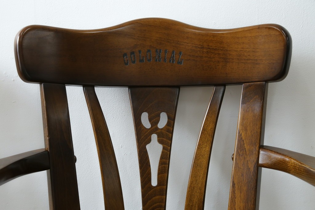 中古　美品　カリモク家具(karimoku)　コロニアルシリーズ　CC1834NK　回転式アームチェア2脚セット　定価(2脚合計)約13万円　(R-086426)