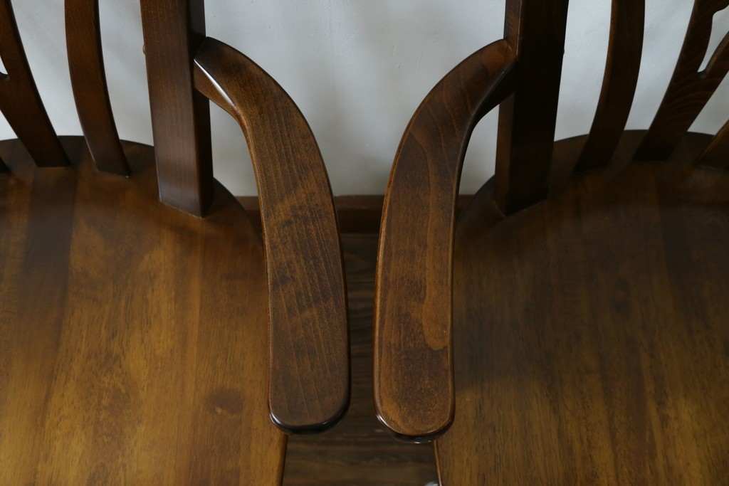 中古　美品　カリモク家具(karimoku)　コロニアルシリーズ　CC1834NK　回転式アームチェア2脚セット　定価(2脚合計)約13万円　(R-086426)