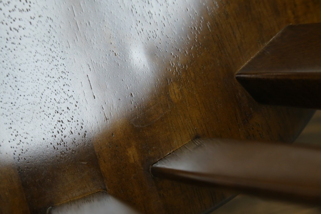 中古　美品　カリモク家具(karimoku)　コロニアルシリーズ　CC1834NK　回転式アームチェア2脚セット　定価(2脚合計)約13万円　(R-086426)