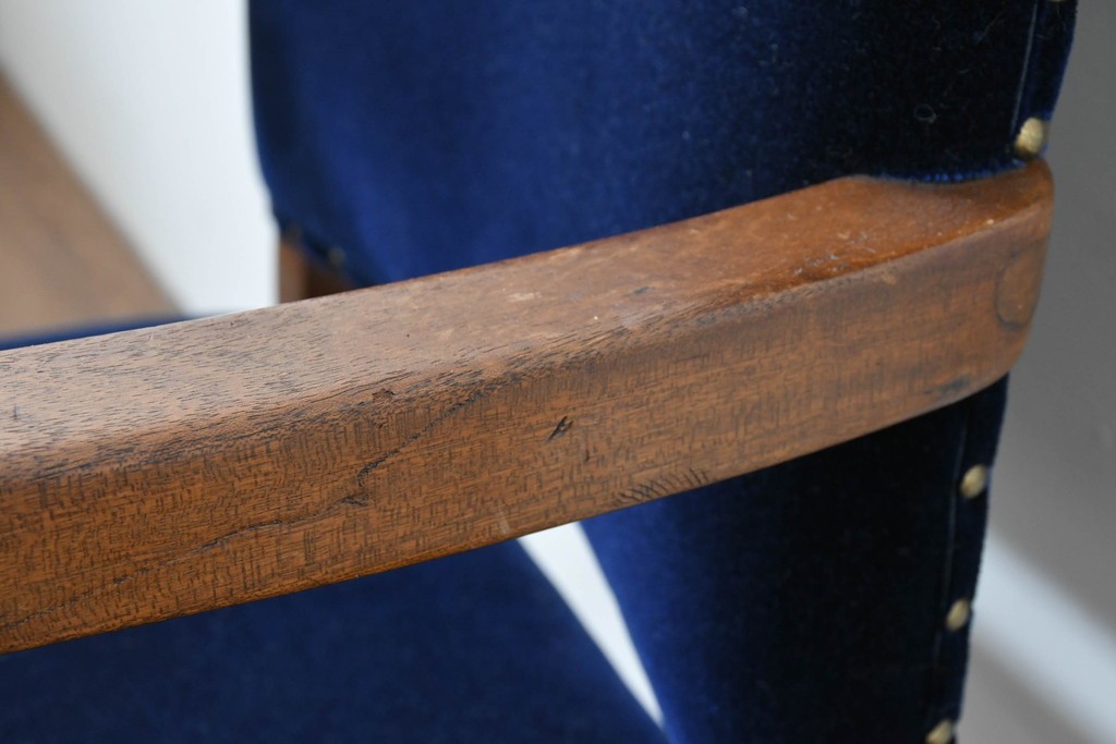 イギリスアンティーク　ゆったりと座れるキャスター付きの回転チェア　(R-086427)