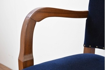 イギリスアンティーク　ゆったりと座れるキャスター付きの回転チェア　(R-086427)