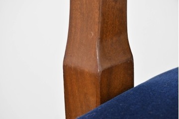 イギリスアンティーク　ゆったりと座れるキャスター付きの回転チェア　(R-086427)