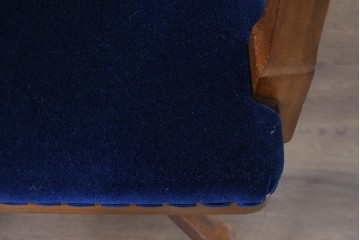 イギリスアンティーク　ゆったりと座れるキャスター付きの回転チェア　(R-086427)