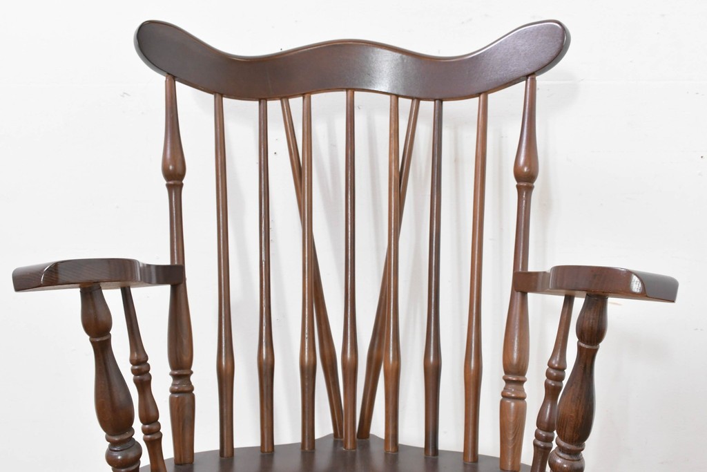 和製ヴィンテージ　希少な廃番品　柏木工(KASHIWA)　美しい曲線が魅力のロッキングチェア　(R-086428)