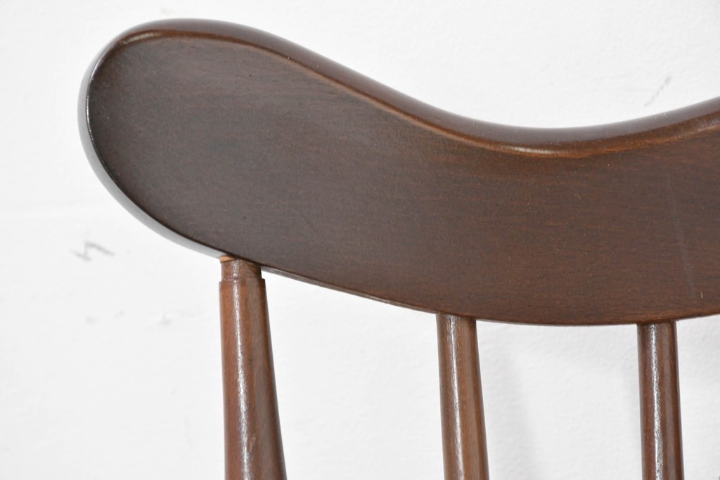 和製ヴィンテージ　希少な廃番品　柏木工(KASHIWA)　美しい曲線が魅力のロッキングチェア　(R-086428)