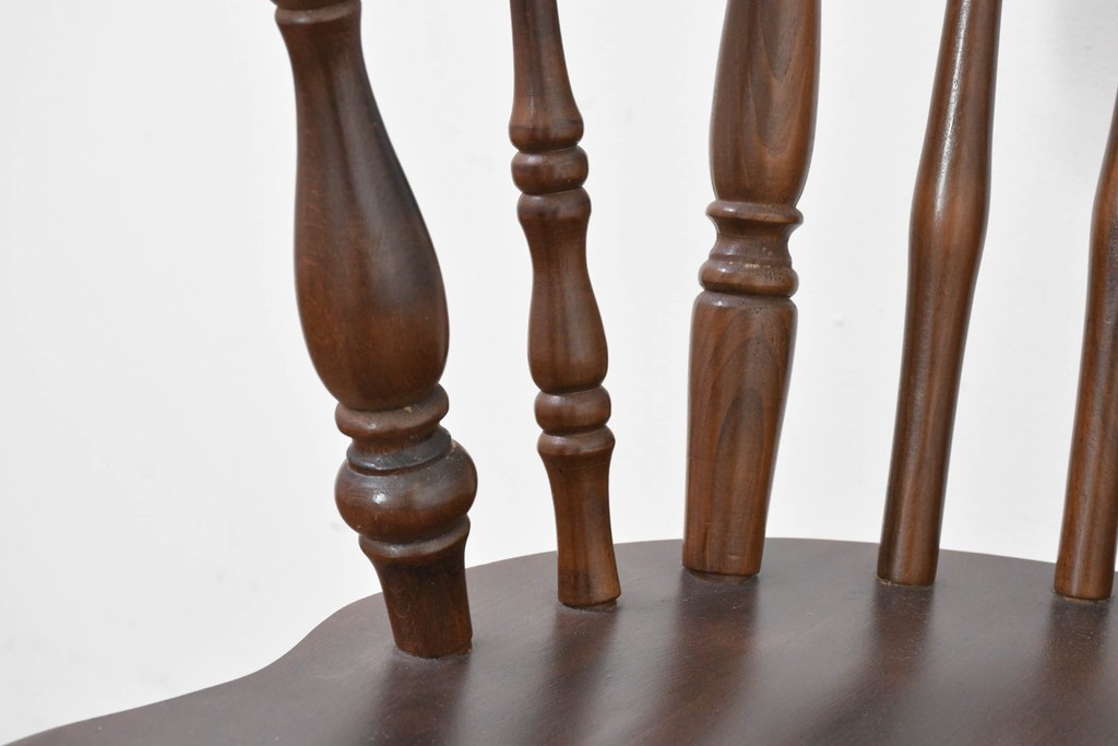 和製ヴィンテージ　希少な廃番品　柏木工(KASHIWA)　美しい曲線が魅力のロッキングチェア　(R-086428)