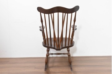 和製ヴィンテージ　希少な廃番品　柏木工(KASHIWA)　美しい曲線が魅力のロッキングチェア　(R-086428)