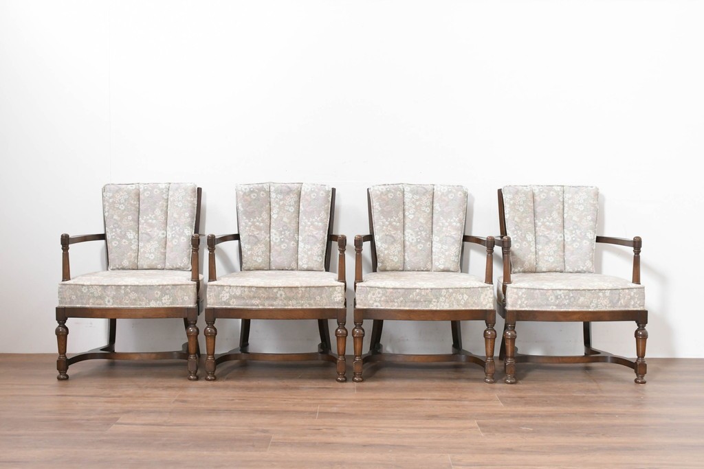 中古　職人手作り品　ノックオンウッド(knockonwood)　ナラ材　花柄ファブリックが上品なアームチェア4脚セット　定価(4脚合計)約60万円　(R-086429)