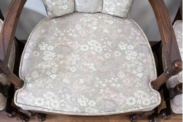 中古　職人手作り品　ノックオンウッド(knockonwood)　ナラ材　花柄ファブリックが上品なアームチェア4脚セット　定価(4脚合計)約60万円　(R-086429)