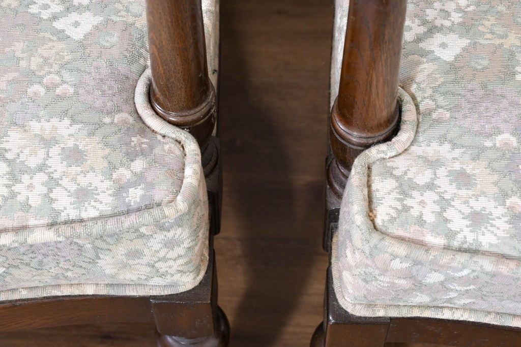 中古　職人手作り品　ノックオンウッド(knockonwood)　ナラ材　花柄ファブリックが上品なアームチェア4脚セット　定価(4脚合計)約60万円　(R-086429)
