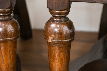 中古　職人手作り品　ノックオンウッド(knockonwood)　ナラ材　花柄ファブリックが上品なアームチェア4脚セット　定価(4脚合計)約60万円　(R-086429)