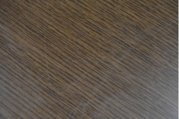 中古　カリモク家具(karimoku)　深みのある木色×ゴールドが上品なガラス扉のオーディオラック　(R-086432)