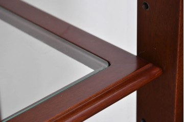 中古　希少な廃番品　maruni(マルニ木工)　ミラーバック×照明付きの縦型キュリオケース　※脚カットあり　(R-086434)