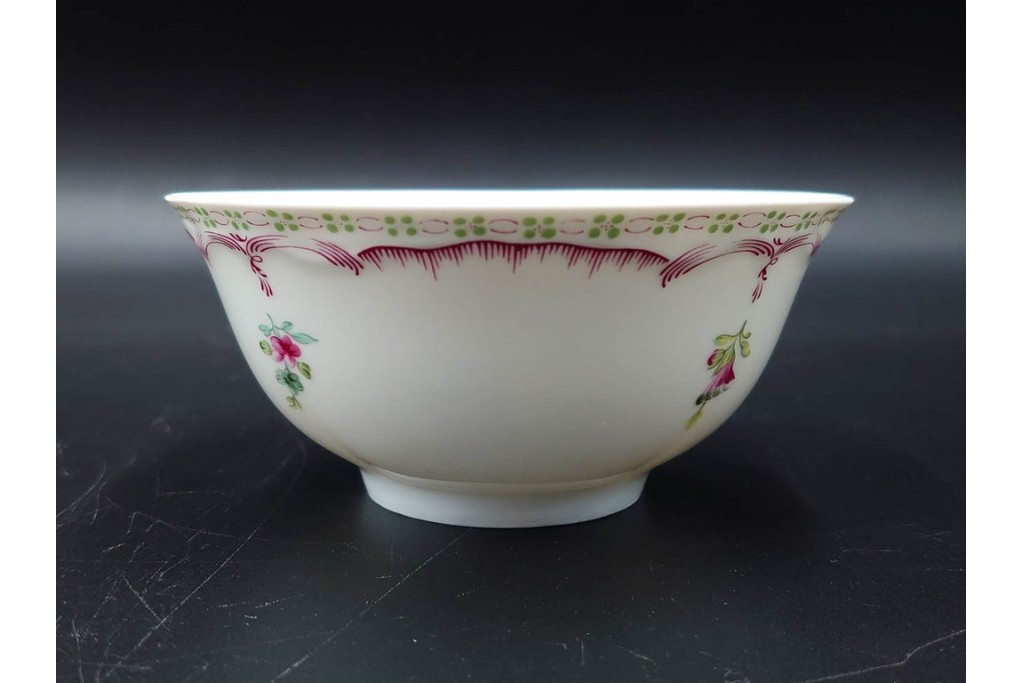 フランス　LIMOGES(リモージュ)　Georges Boyer(ジョルジュ・ボワイエ)　ピンクの花模様が可憐なトリオ5客セット　(R-086445)