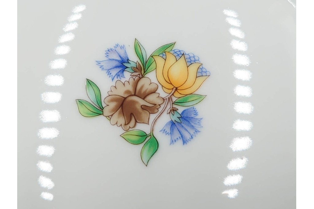 フランス　LIMOGES(リモージュ)　Haviland(アビランド)　Ruban(リュバン)　花模様とブルーのリボンが調和するトリオ3客セット　(R-086447)