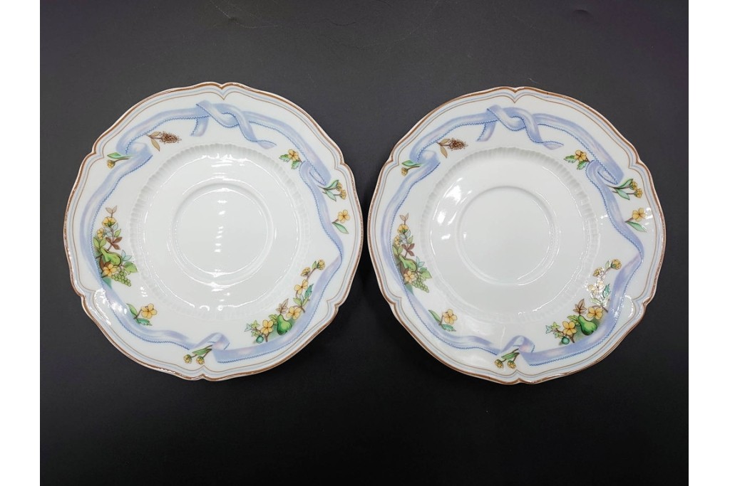 フランス　LIMOGES(リモージュ)　Haviland(アビランド)　Ruban(リュバン)　花模様とブルーのリボンが調和するトリオ3客セット　(R-086447)